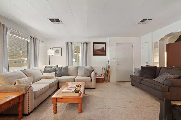 Sacramento, CA 95841,6222 Sewan AVE