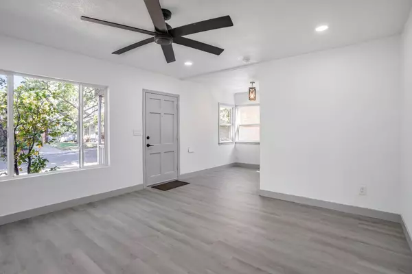 Sacramento, CA 95817,2017 35th ST
