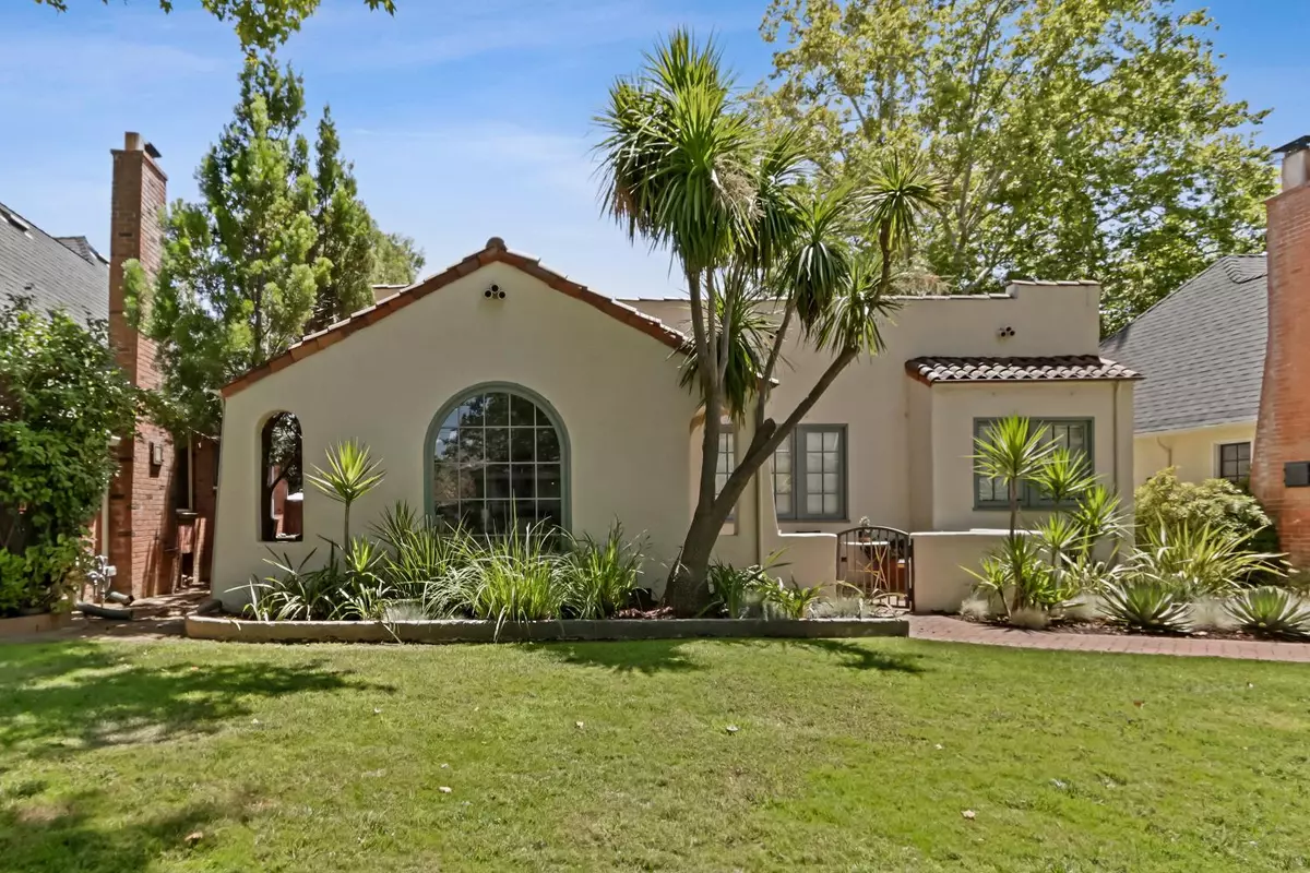 Sacramento, CA 95819,551 Pala WAY