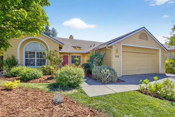 Davis, CA 95616,208 Avocet AVE