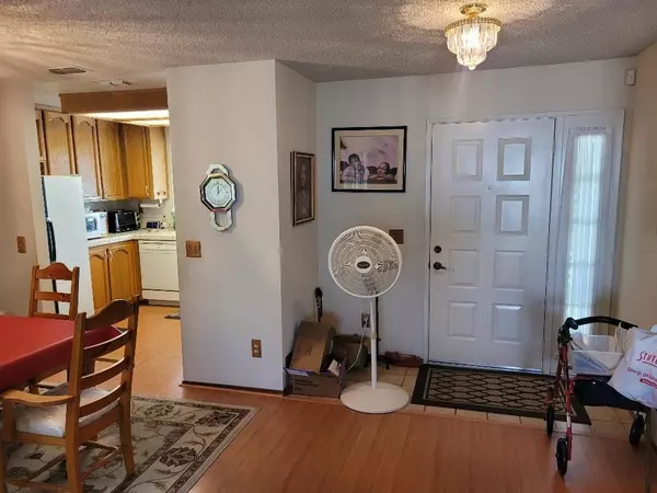 Sacramento, CA 95828,7407 Sunborough LN