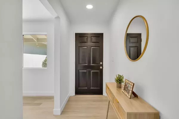 Sacramento, CA 95864,1901 Maryal DR