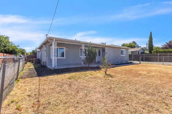 Olivehurst, CA 95961,4705 Arboga RD