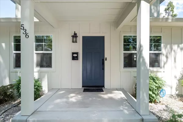 Sacramento, CA 95816,536 38th ST
