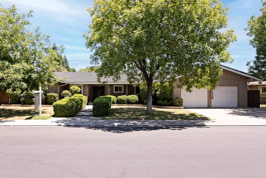 2808 Yukon DR, Modesto, CA 95350