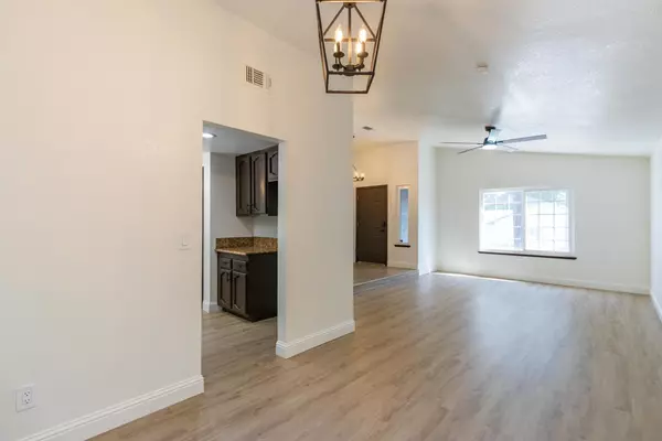 Antelope, CA 95843,3937 Running Bear WAY