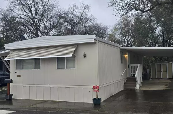 Sacramento, CA 95841,5740 Clearwater DR #28