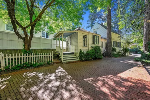 Nevada City, CA 95959,439 Washington ST