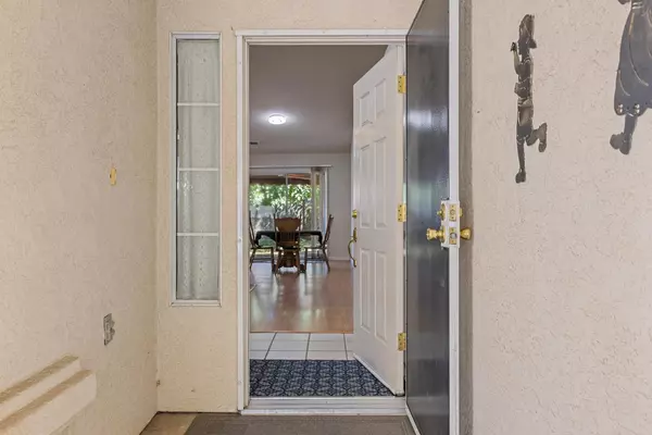 Modesto, CA 95358,2621 Amadeus DR