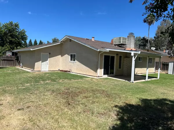 Denair, CA 95316,4316 Roy Dan LN