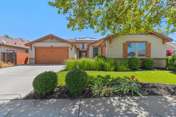 2035 Bidwell Bar DR, Plumas Lake, CA 95961