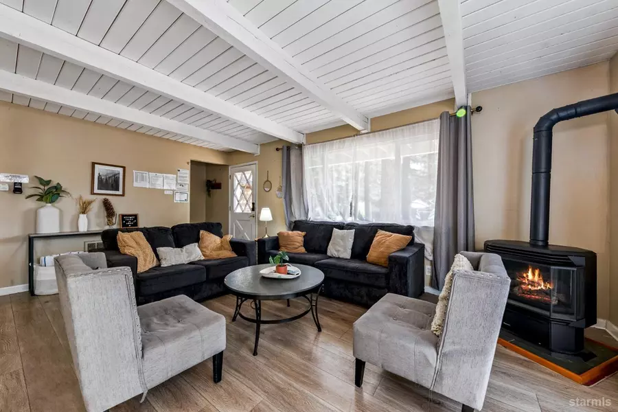 1940 Apache AVE, South Lake Tahoe, CA 96150