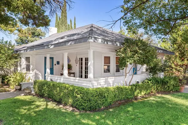 Oakdale, CA 95361,306 N 3rd AVE
