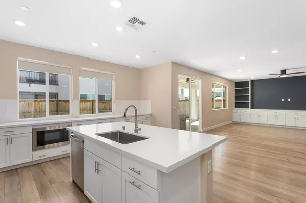 Sacramento, CA 95835,3830 Quinones AVE