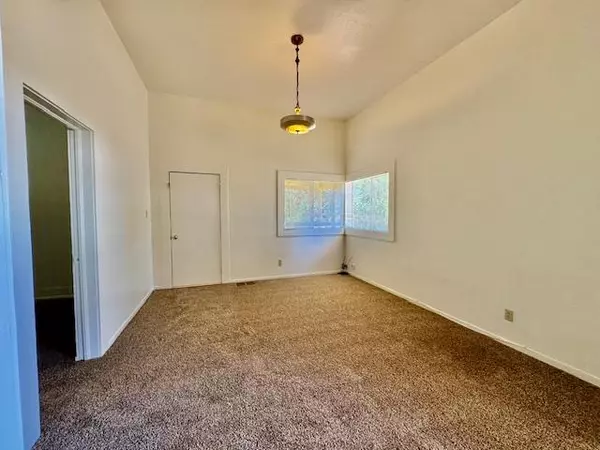 Colfax, CA 95713,38 S Lincoln