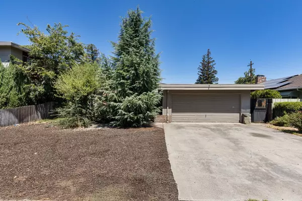 Stockton, CA 95204,211 W Fulton Street
