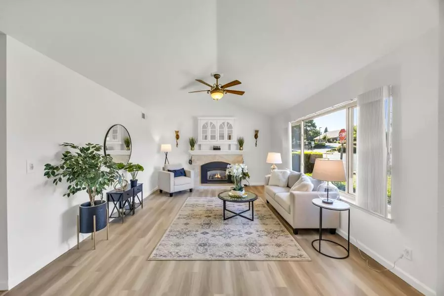7045 Woodmore Oaks DR, Orangevale, CA 95662