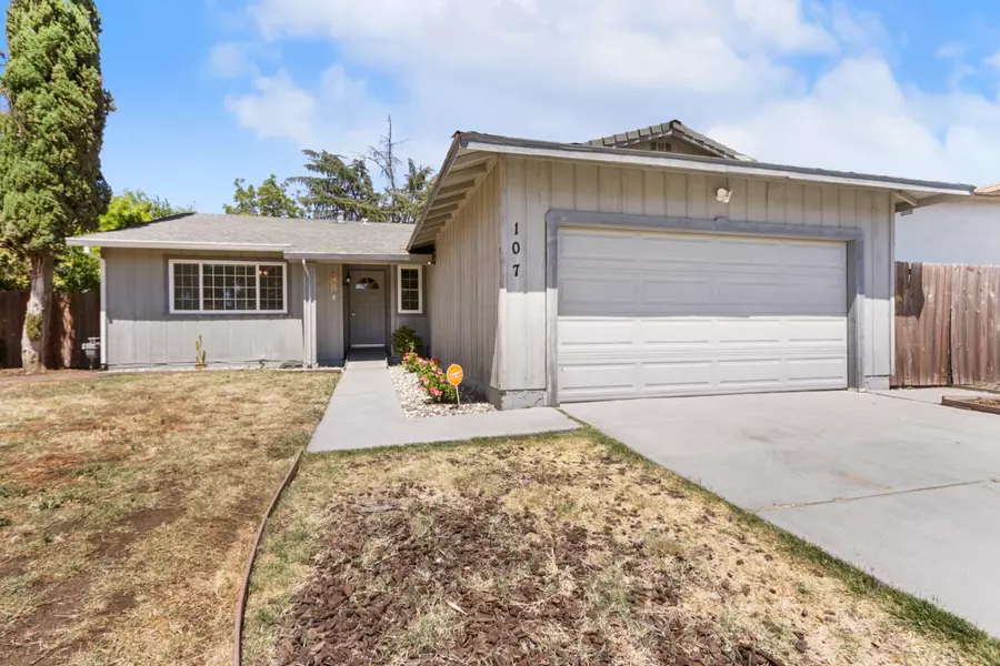 107 Bell AVE, Sacramento, CA 95838