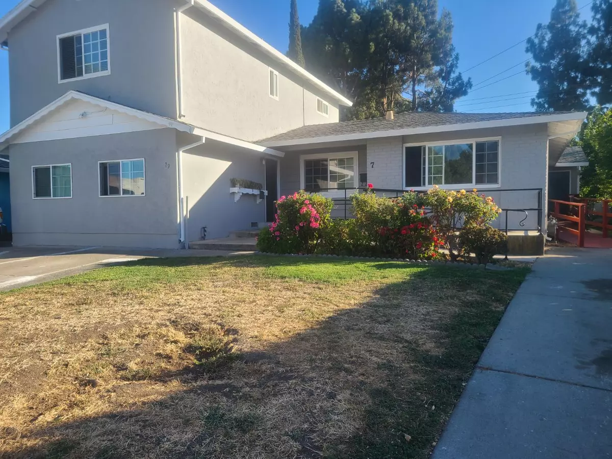 Milpitas, CA 95035,79 Heath ST