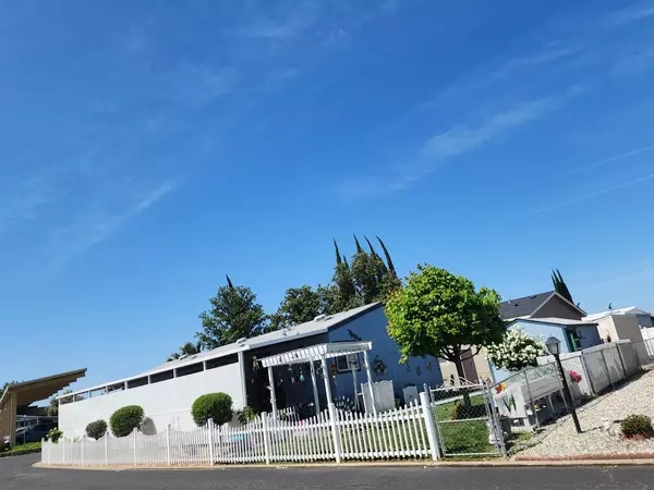 Yuba City, CA 95993,75 La Esperanza WAY