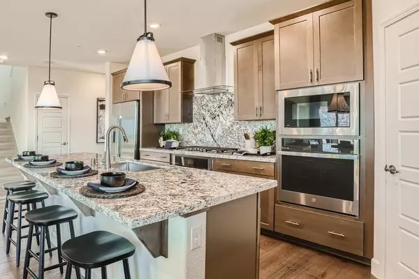 Woodland, CA 95776,2008 Baker PL