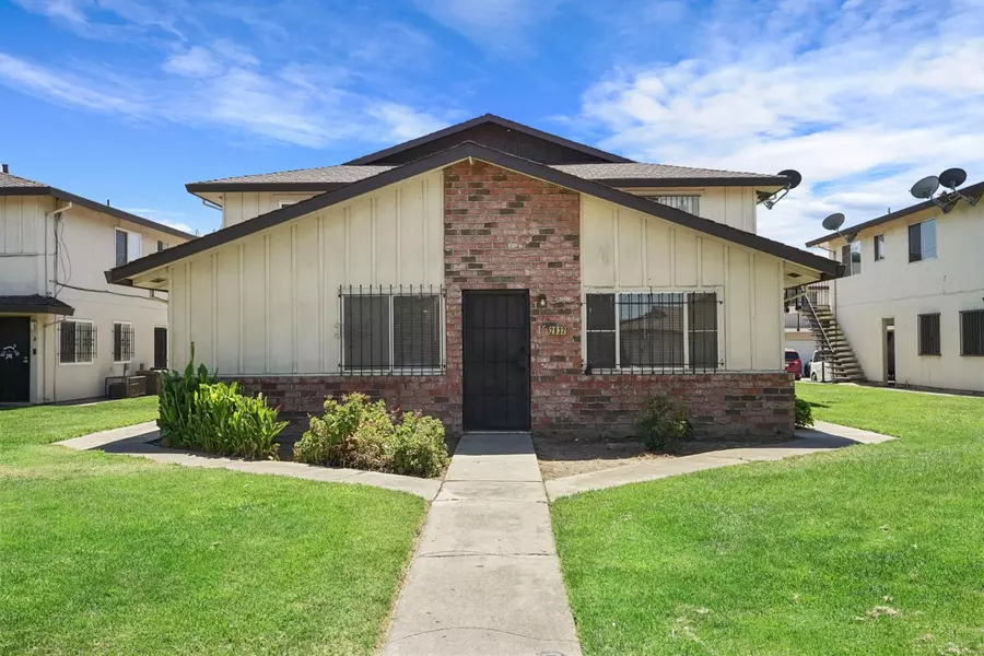 2932 Peachtree DR #1, Stockton, CA 95203