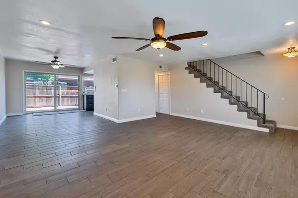 Carmichael, CA 95608,6038 Casa Alegre