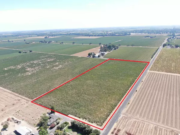 Lodi, CA 95242,2001 W Woodbridge RD