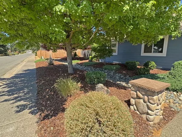 El Dorado Hills, CA 95762,2605 Wrangler PL