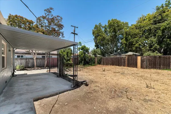 Stockton, CA 95205,2327 E Acacia ST