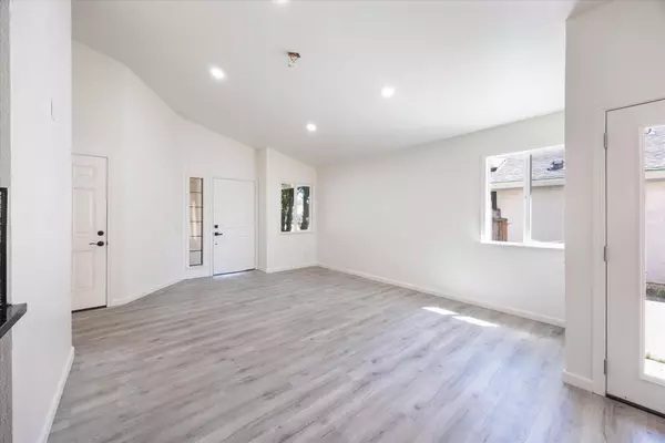 Sacramento, CA 95842,7017 Sprig DR