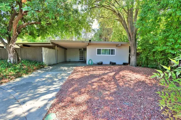 Davis, CA 95616,632 Hermosa PL