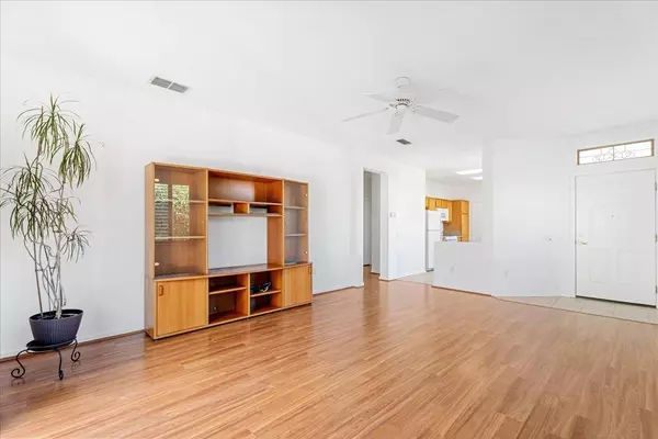 Lincoln, CA 95648,2012 Gatehouse LN