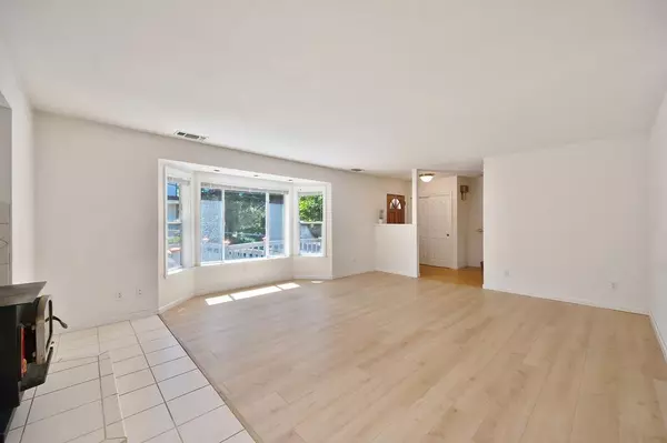 Grass Valley, CA 95945,524 Walsh ST