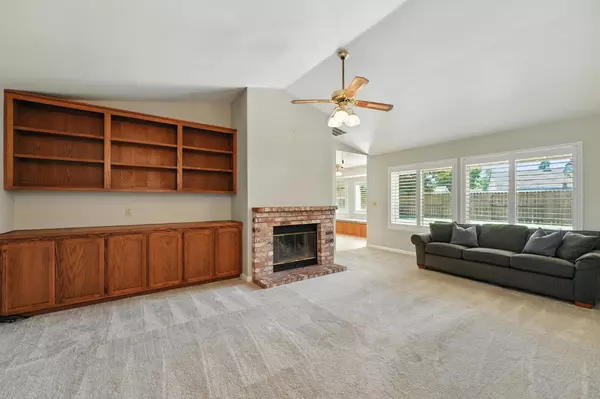 Elk Grove, CA 95758,5806 Laguna Trail WAY