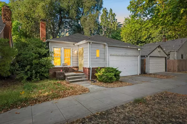 Sacramento, CA 95818,2121 W ST