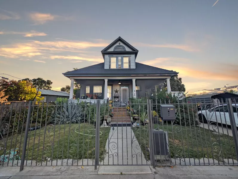 1221 Waterloo RD, Stockton, CA 95205
