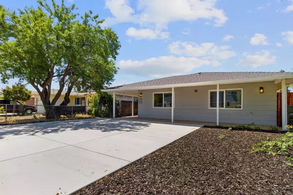 26829 Woodland AVE, Esparto, CA 95627