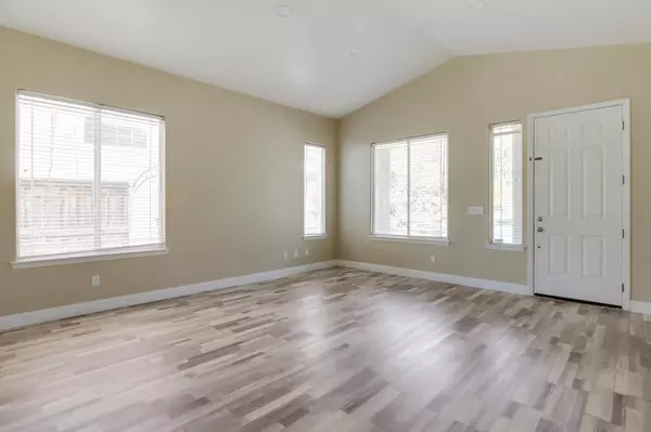 Elk Grove, CA 95624,8807 Shasta Lily DR