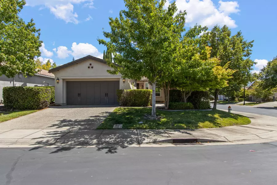 4 Ellerton PL, Sacramento, CA 95835