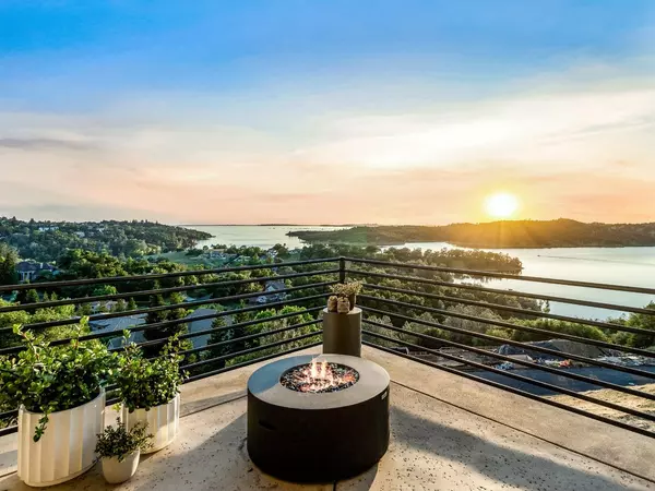 El Dorado Hills, CA 95762,1184 Clearview DR