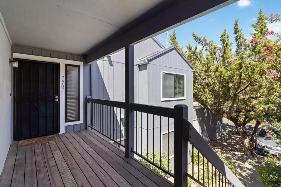 7907 Arcade Lake LN, Citrus Heights, CA 95610