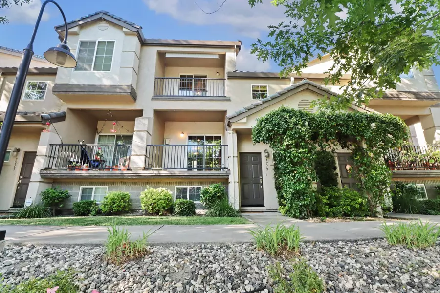 7719 George River LN, Sacramento, CA 95831