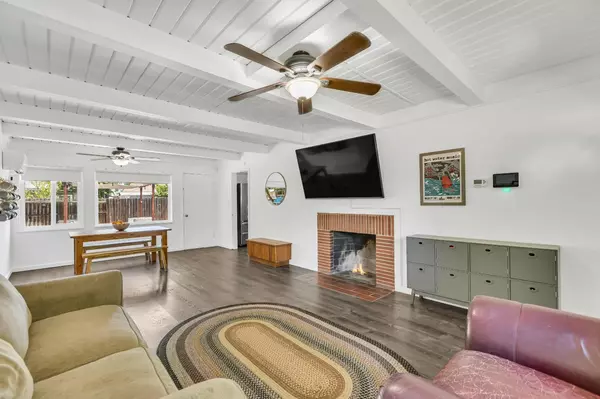 Sacramento, CA 95821,2554 Charlotte LN