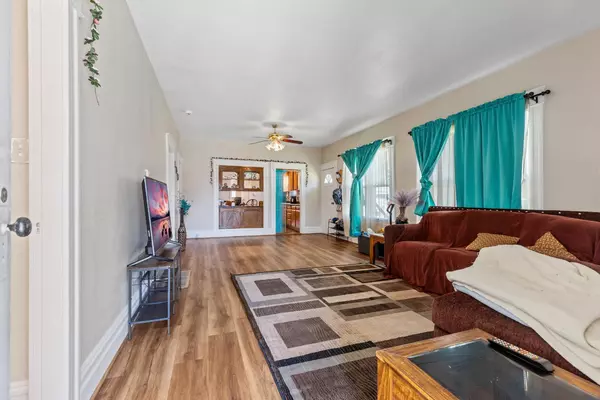 Tracy, CA 95376,741 West ST