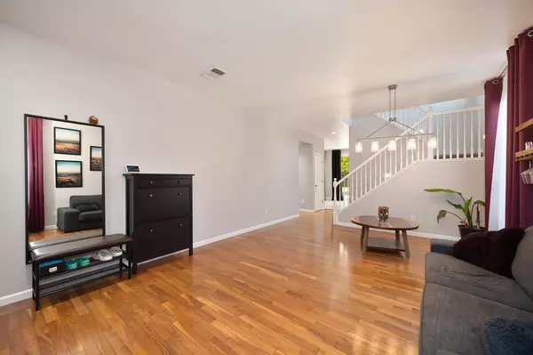 Lincoln, CA 95648,310 Dinis Cottage CT