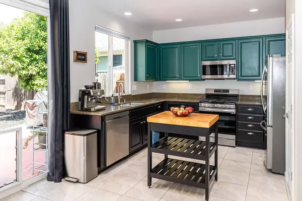 Lincoln, CA 95648,310 Dinis Cottage CT