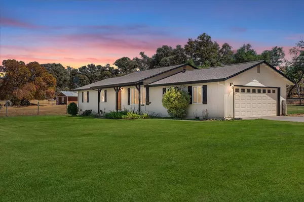 14605 Clover Ridge LN, Penn Valley, CA 95946