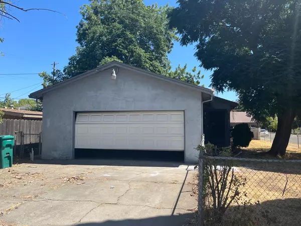 826 Sharon AVE, Stockton, CA 95205