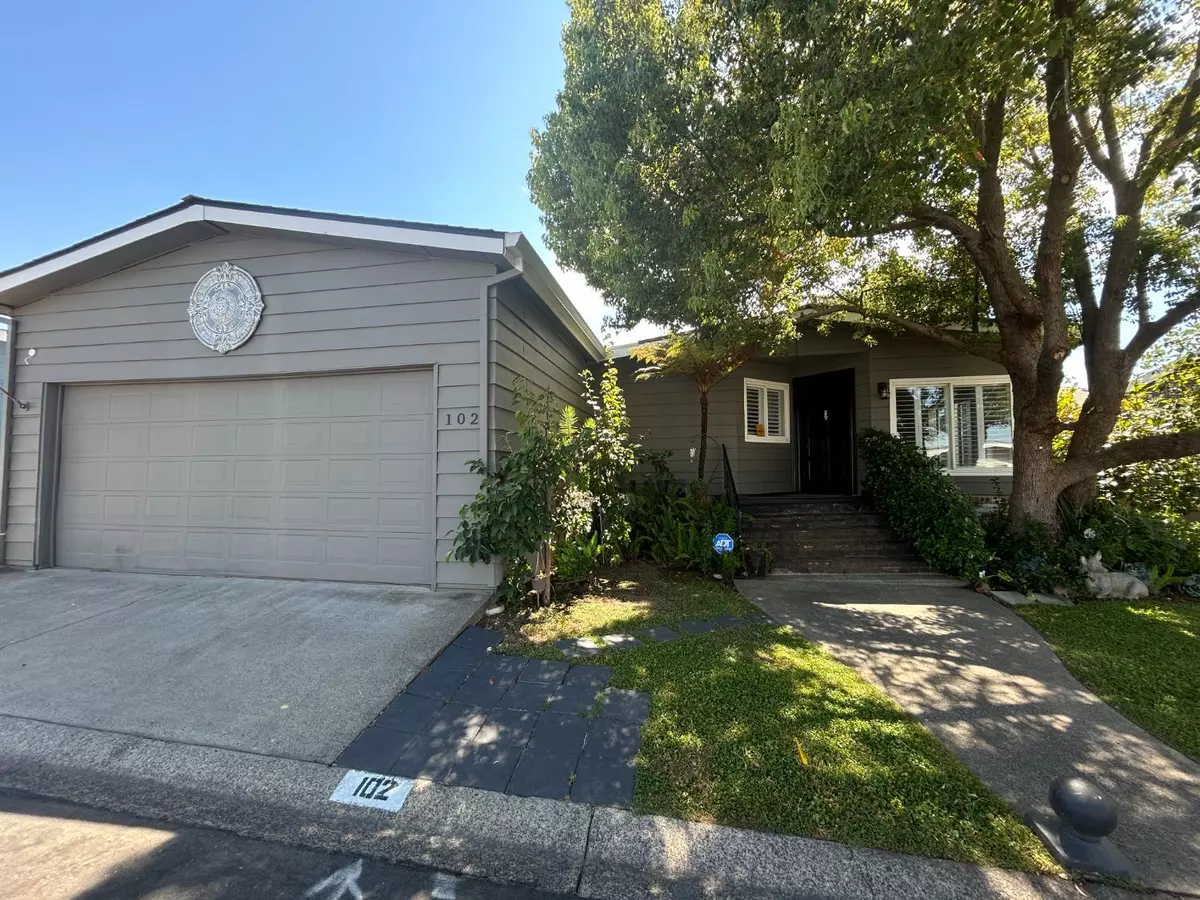 Roseville, CA 95678,102 Richards DR